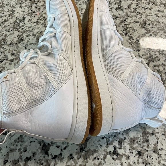 NIKE AIR JORDAN
GALAXY HIGH main image 6